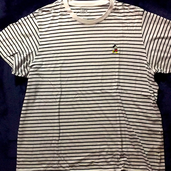UNIQLO x Disney Mickey Mouse Tee - Picture 1 of 3